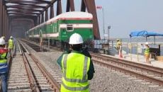 বঙ্গবন্ধু রেলসেতুতে চলল পরীক্ষামূলক ট্রেন