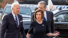 কমলার হারে বাইডেনকে দুষছেন পেলোসি