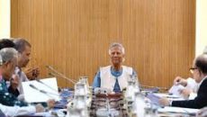 রাজনৈতিক দলের বিরুদ্ধে শাস্তির বিধান রাখেনি সরকার