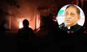 চাঁদপুরে সাবেক মন্ত্রী মায়া চৌধুরীর বাড়িতে ভাঙচুর-অগ্নিসংযোগ