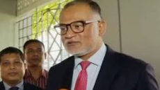 কোনো মন্ত্রের মাধ্যমে দ্রব্যমূল্য নিয়ন্ত্রণ করা যাবে না: বাণিজ্য উপদেষ্টা