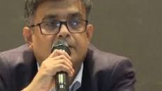 বিমানবন্দরে হয়রানি এড়াতে স্বচ্ছ নীতিমালা তৈরি করবে এই সরকার