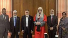 শপথ নিলেন নতুন সিইসিসহ চার কমিশনার