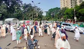 প্রধান উপদেষ্টার সঙ্গে বৈঠকের আশ্বাসে সড়ক ছাড়লেন সাদপন্থীরা