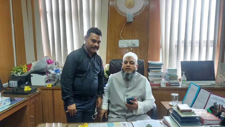 সরকারি কর্মকর্তাদের মামলার ভয় দেখিয়ে ব্ল্যাকমেইল করছেন আওয়ামী ফ্যাসিবাদের সুবিধাভোগী ঠিকাদার নাজমুল