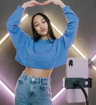 টিকটকে নিরাপদ থাকার ১০ ফিচার