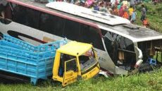 অক্টোবরে সারাদেশে সড়ক দুর্ঘটনায় প্রাণ হারাল ৪৭৫ জন