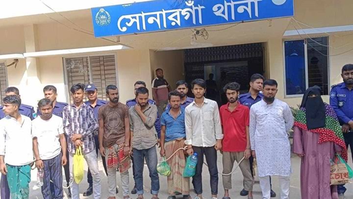 সোনারগাঁয়ে পুলিশের অভিযানে ৩ ডাকাত গ্রেপ্তার