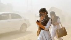 বিশ্বের সবচেয়ে দূষিত বাতাসের শহরের তালিকায় শীর্ষে ঢাকা