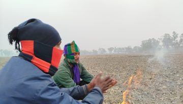 শীতে কাহিল লালমনিরহাটের মানুষ, একটানা ৪ দিন দেখা নেই সূর্যের