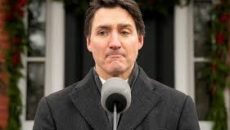 পদত্যাগের ঘোষণা দিলেন কানাডার প্রধানমন্ত্রী জাস্টিন ট্রুডো