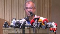 আমরা বেঁচে থাকতে সীমান্তে কেউ আসতে পারবে না: স্বরাষ্ট্র উপদেষ্টা