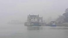 ঘন কুয়াশায় পাটুরিয়া ও আরিচায় ফেরি চলাচল বন্ধ