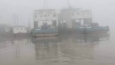 ঘন কুয়াশায় দৌলতদিয়া-পাটুরিয়া নৌরুটে ফেরি চলাচল বন্ধ
