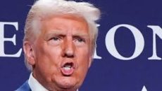 ডোনাল্ড ট্রাম্পের বিরুদ্ধে তদন্তকারীদের বরখাস্ত করলো মার্কিন প্রশাসন