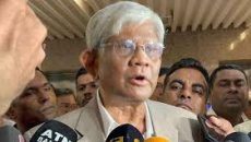 নতুন করে রেল কর্মচারীদের আর কোন দাবি মানা সম্ভব না: অর্থ উপদেষ্টা