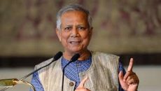 সেনাবাহিনীর মহড়া দেখতে রাজবাড়ী পৌঁছেছেন প্রধান উপদেষ্টা