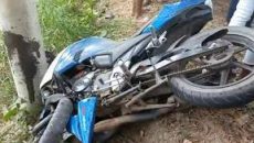 মোটরসাইকেল নিয়ন্ত্রণ হারিয়ে প্রাণ গেল ইমামের