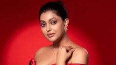 জালিয়াতির অভিযোগ শিল্পী সমিতি থেকে বহিষ্কার নিপুণ