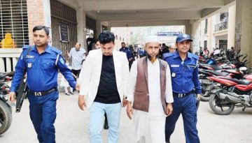 কুমিল্লায় আদালত প্রাঙ্গণে পকেটমার বলে বাদীর ওপর হামলা করেছে আসামি পক্ষ