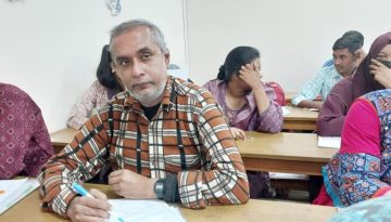 জবিতে বি ইউনিটে পরীক্ষার্থী পঞ্চাশোর্ধ তৌহিদুর রহমান