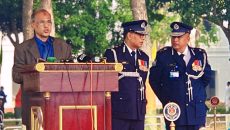 জনগণের প্রত্যাশা পূরণে পুলিশকে কাজ করার নির্দেশ স্বরাষ্ট্র উপদেষ্টার