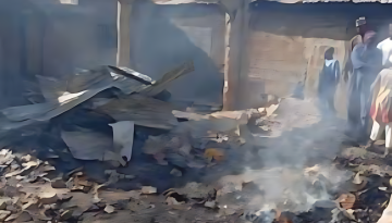 নাইজেরিয়ায় স্কুলে ভয়াবহ অগ্নিকাণ্ড, ১৭ শিশুর মৃত্যু