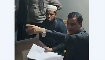 লোহাগড়ায় জনতার বিক্ষোভের মুখে পুলিশ কর্মকর্তা প্রত্যাহার