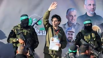 আরও ৩ ইসরায়েলি জিম্মিকে মুক্তি দিল হামাস