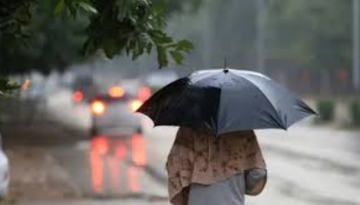 মঙ্গলবার থেকে সারাদেশে বৃষ্টির আভাস, বাড়তে পারে তাপমাত্রা