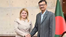 বাংলাদেশি কর্মীদের ভিসা দ্রুত নিষ্পত্তির আশ্বাস ইতালির উপমন্ত্রীর