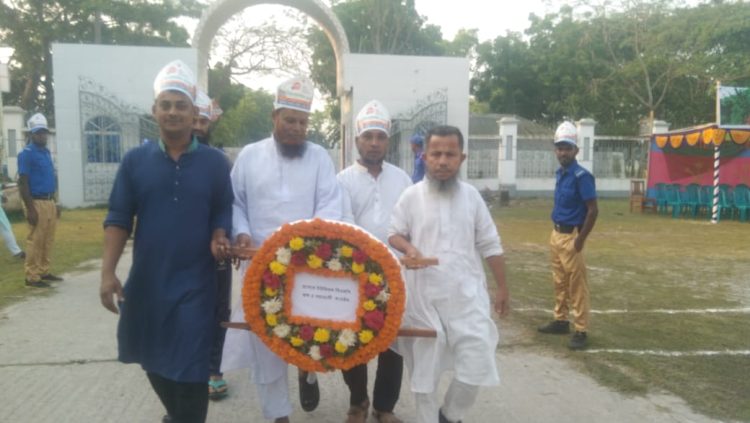 ডাসারে মহান স্বাধীনতা দিবস উপলক্ষে ইউনিয়ন বিএনপির নেতৃত্বে শ্রদ্ধা নিবেদন