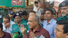 জনগণ এবার স্বস্তিতে ও নির্বিঘ্নে ঈদযাত্রা করতে পারছে: স্বরাষ্ট্র উপদেষ্টা