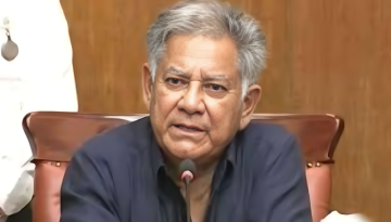 বন্দর থেকে নির্ধারিত সময়ে পণ্য না নিলে ৩ গুণ জরিমানা: নৌ উপদেষ্টা