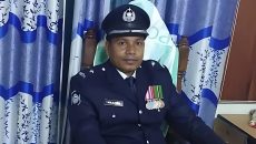 রাজশাহীতে মামলার ভয় দেখিয়ে টাকা আদায়ের অভিযোগ পুলিশের আইসি’র বিরুদ্ধে