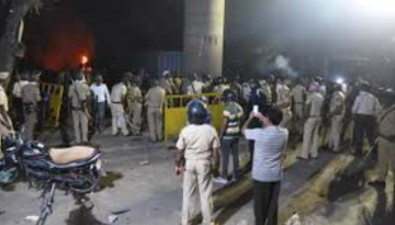 সম্রাট আওরঙ্গজেবের সমাধি সরানো নিয়ে নাগপুরে সহিংসতা, কারফিউ জারি