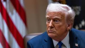 মার্কিন নির্বাচন প্রক্রিয়া বদলের আদেশ ট্রাম্পের