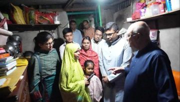 চট্টগ্রামে ছাত্র আন্দোলনে নিহত পরিবারদের পাশে মুক্তিযুদ্ধ বিষয়ক উপদেষ্টা