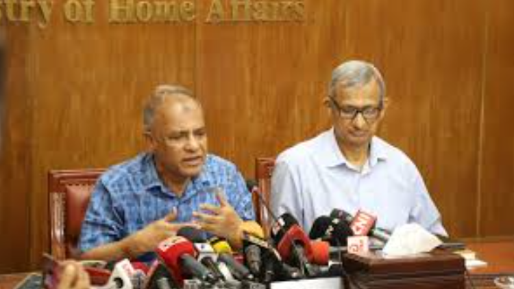 ৫ বছর ক্ষমতায় থাকা নিয়ে কিছু বলিনি, জনগণ বলেছে: স্বরাষ্ট্র উপদেষ্টা