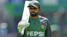 এমন বাজে অবস্থা আগে কখনোই হয়নি বাবরের