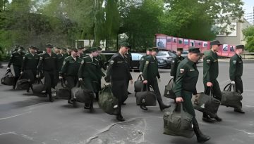 রাশিয়ার ইতিহাসে অন্যতম বৃহৎ বাধ্যতামূলক সেনা নিয়োগ শুরু করেছেন পুতিন