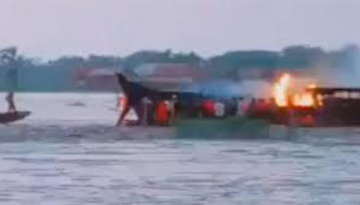 কঙ্গোতে যাত্রীবাহী নৌকায় আগুন, নিহত ১৪৮