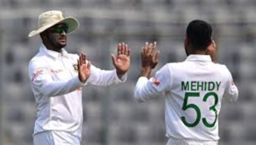 সাকিবের রেকর্ড কেড়ে নিলেন মিরাজ