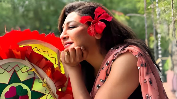 ইলিশ মাছের ভর্তা, শুঁটকি সবই নিজে রাঁধেছেন জয়া!