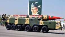 ১৩০টি পারমাণবিক ক্ষেপণাস্ত্র প্রস্তুত রেখেছে পাকিস্তান