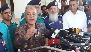 আওয়ামী লীগের মিছিল নিয়ন্ত্রণে ব্যর্থ হলে পুলিশের বিরুদ্ধে ব্যবস্থা: স্বরাষ্ট্র উপদেষ্টা