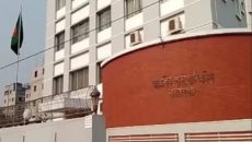 দীর্ঘ ১০ মাস পর চালু হচ্ছে নারায়ণগঞ্জ পাসপোর্ট অফিস; গ্রাহকদের মুখে খুশির হাসি