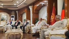 প্রধান উপদেষ্টার সঙ্গে বৈঠক চলছে বিএনপির প্রতিনিধি দলের