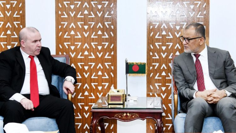 বাণিজ্য উপদেষ্টার সাথে আলজেরিয়ার রাষ্ট্রদূত এর বৈঠক