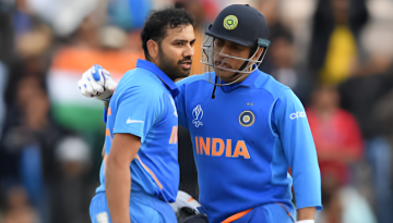 ধোনির মতো বিদায় চেয়েছিলেন রোহিত